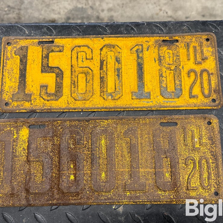 Match Pair Of 1920 IL License Plates