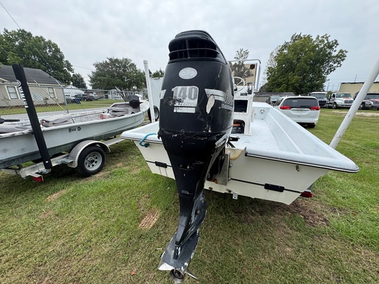 1996-hancock-18'-flat-bottom-center-console-skiff---ran-this-summer---floor-redone-2-years-ago-140hp-image-5