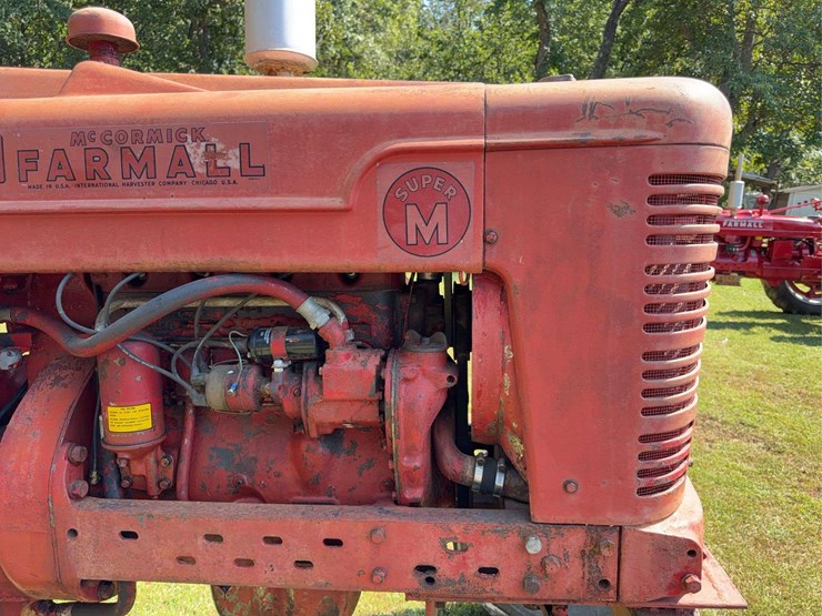 farmall-super-m-image-13