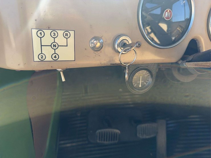 1953-international-r-112---tons-of-upgrades!-image-36