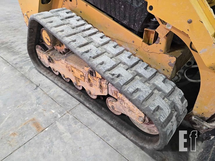 2022-caterpillar-289d3-image-36