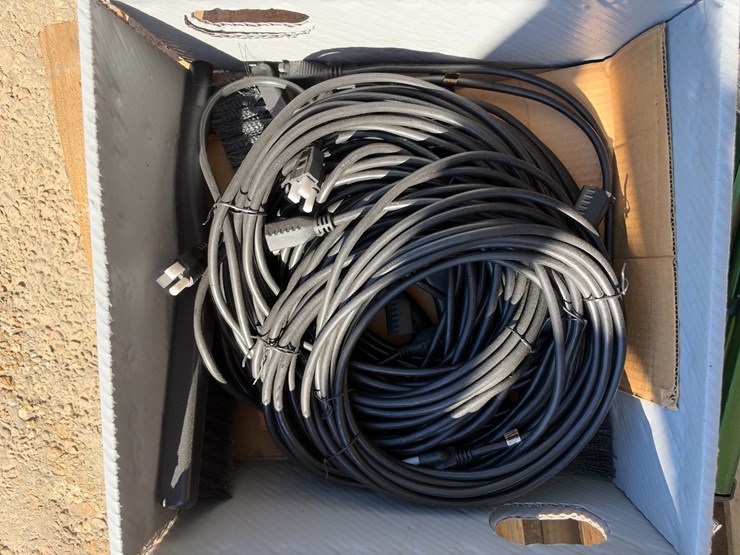 #41628-•-miscellaneous-item-and-tools-image-3