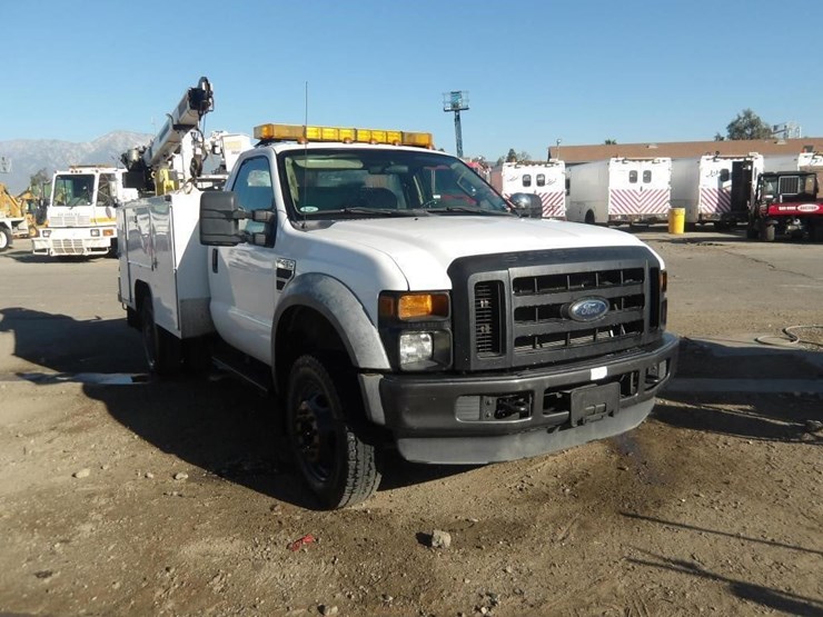 2010-ford-f450-mechanics-truck-image-3