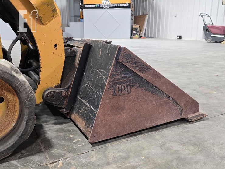 2019-caterpillar-259d-image-19