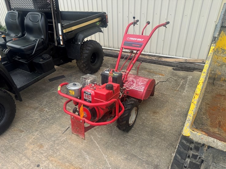 troy-bilt-tiller-image-1