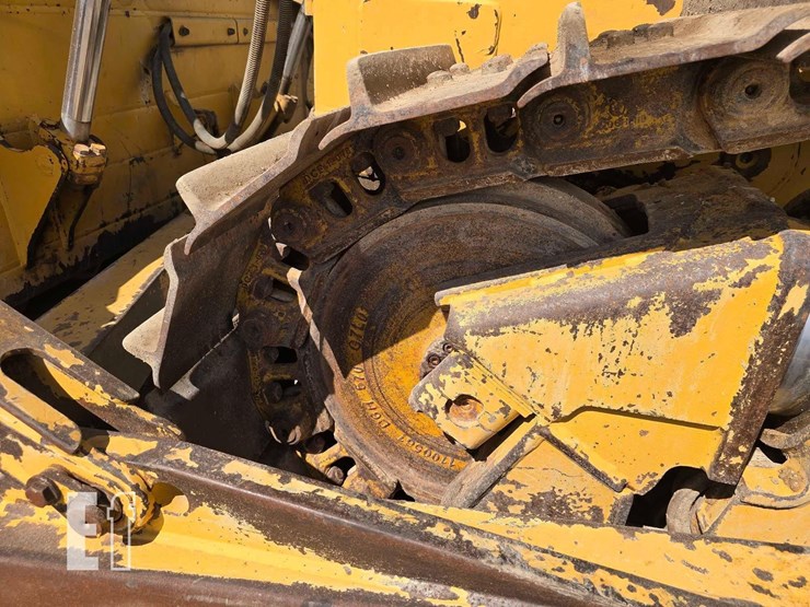 2007-caterpillar-d6r-image-23
