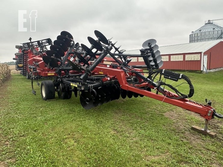 case-ih-ecolo-tiger-875-image-4