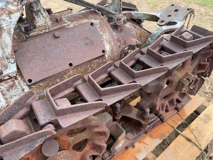 vaughan-flex-tred-garden-tractor-image-26