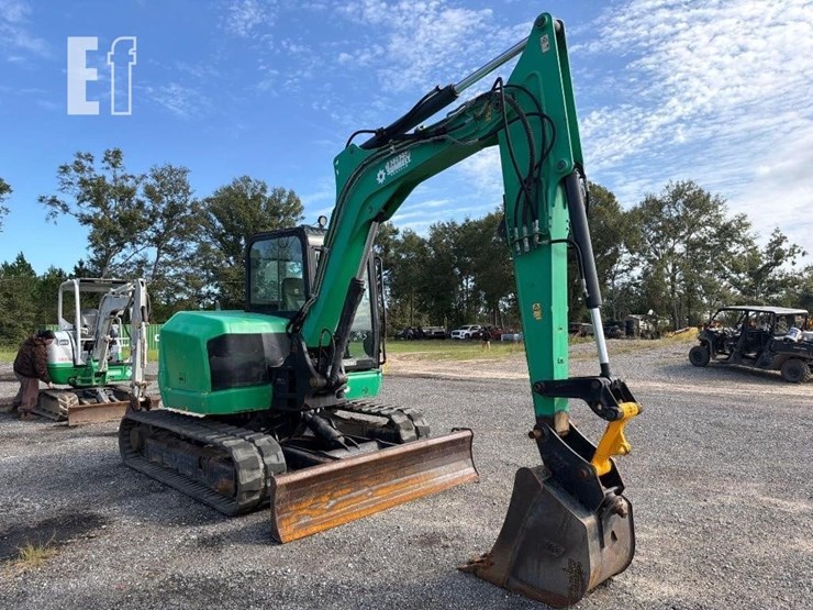 2019-jcb-85z-1-image-2