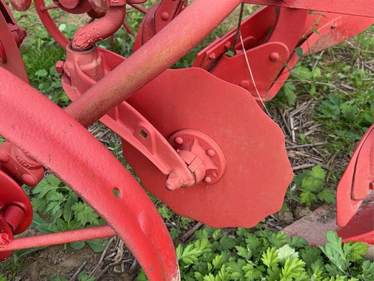 oliver-two-bottom-plow-image-12
