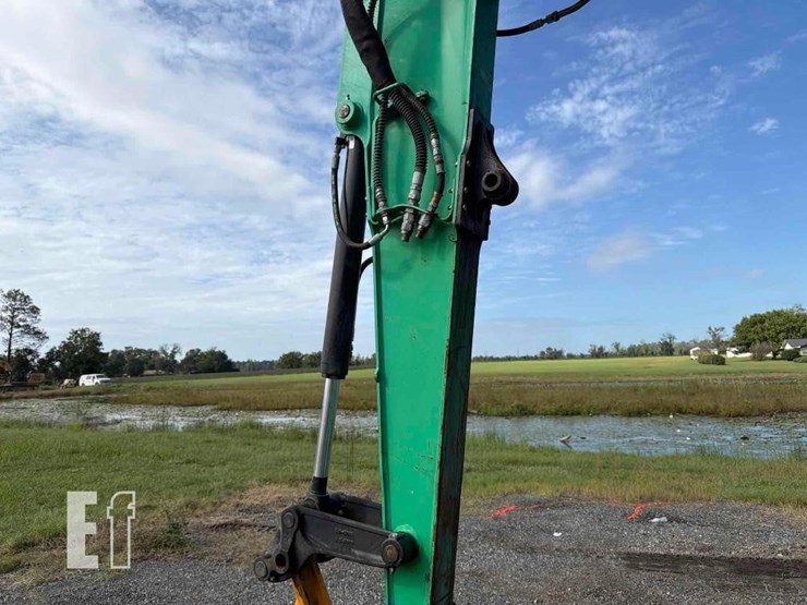 2019-jcb-85z-1-image-24