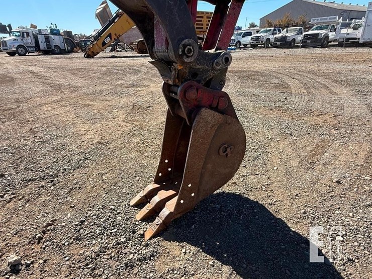 2020-yanmar-vio35-6a-image-16