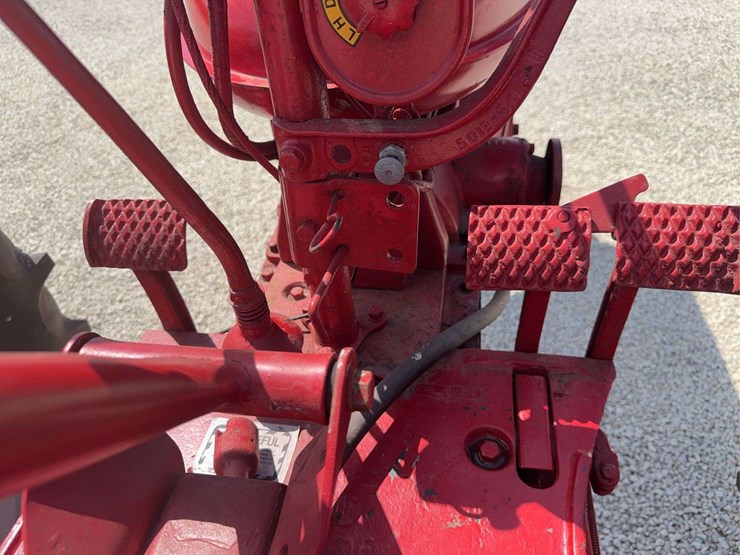 farmall-h-image-37