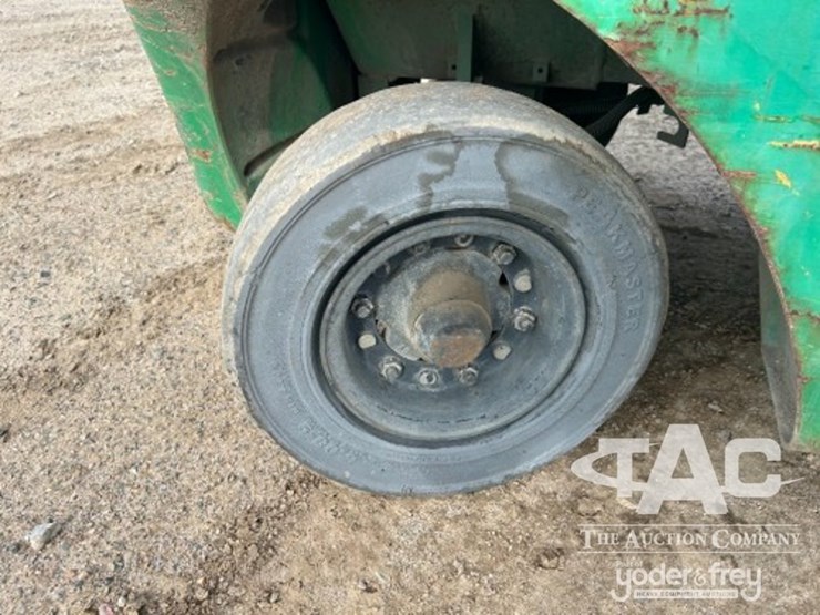2008-komatsu-fg25t-16-image-7