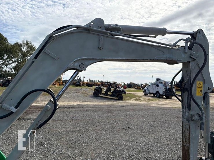 2018-takeuchi-tb230-image-20