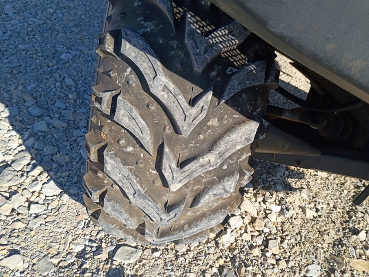 2013-kubota-rtv1100-image-51