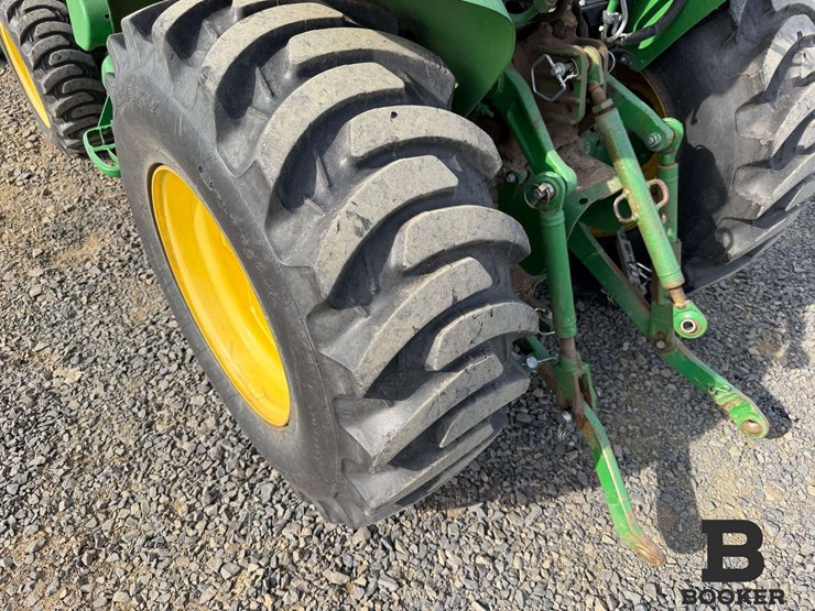 2014-john-deere-3039r-tractor-w/h165-loader-image-22