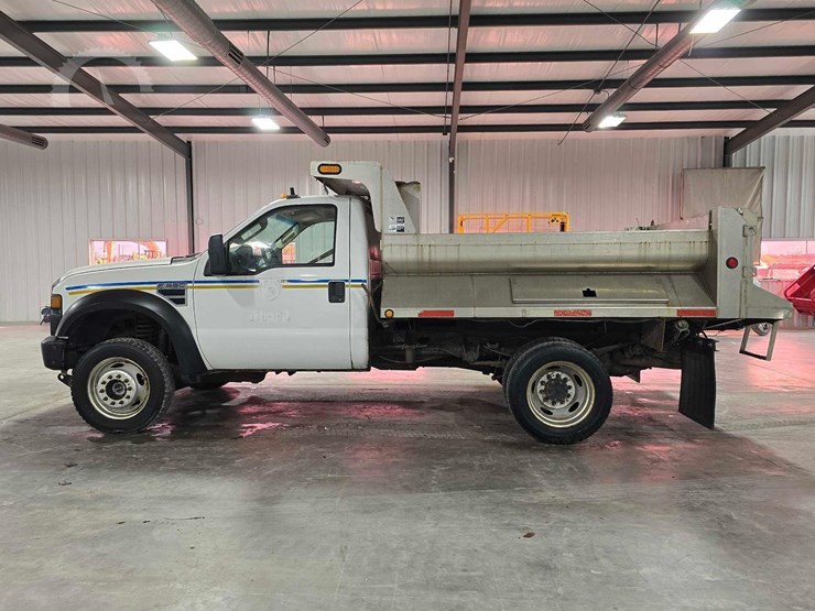 2008-ford-f550-image-5