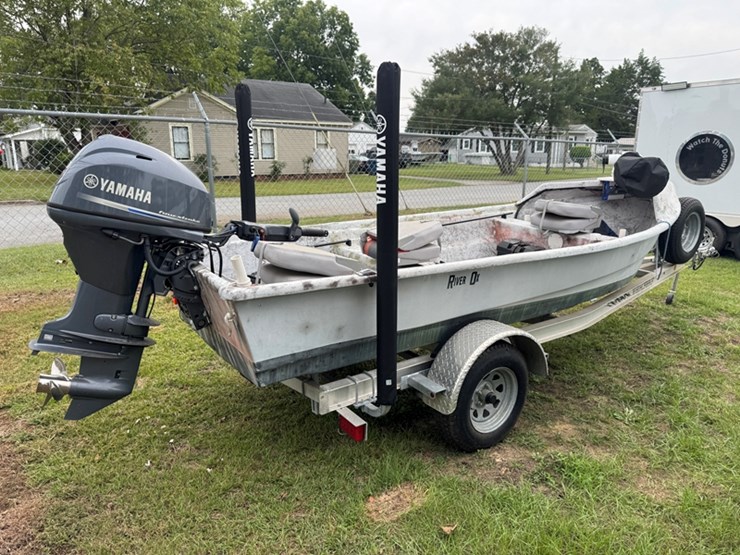 1977-16'-river-ox-fiberglass-tiller-steer-boat-low-hour-yamaha-f40la-40hp-4-stroke-tiller-steer-image-3