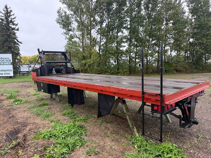 deck-bed-trailer-image-3