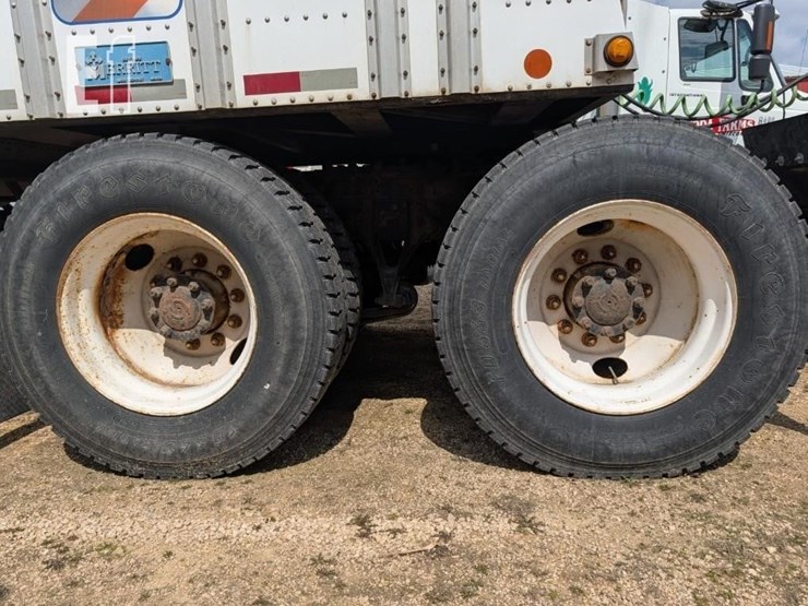 2007-international-transtar-8600-image-8