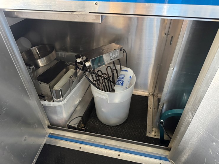 2023-keystone-manufacturing-16’-commercial-food-concession-trailer-model:-dnv8.514f90-image-16