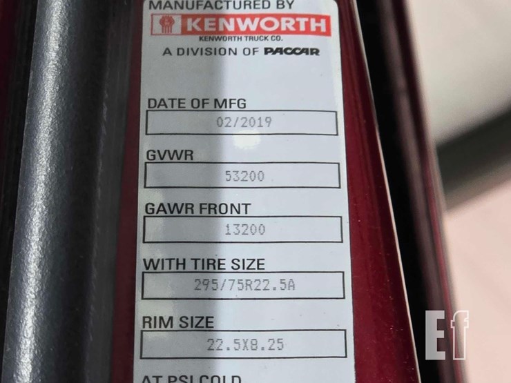 2020-kenworth-t680-image-33