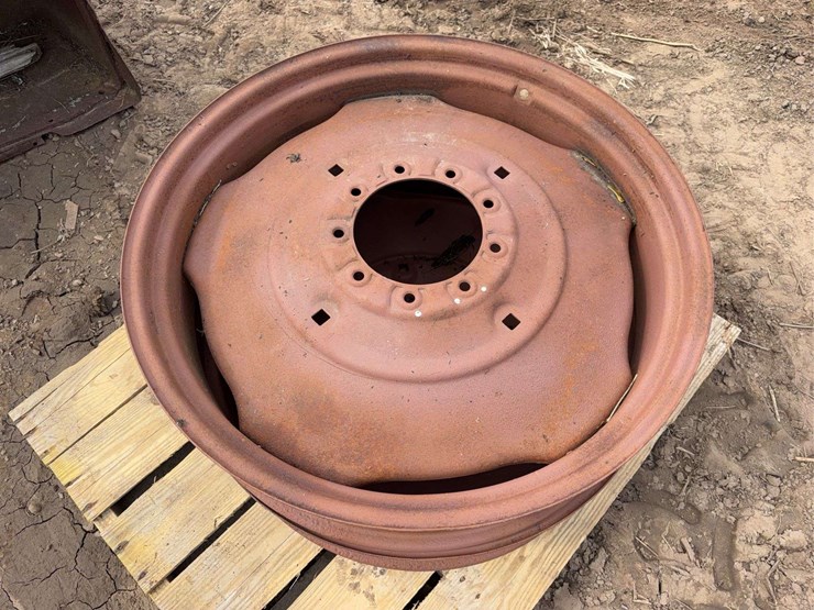 (2)-pressed-steel-wheels-image-3
