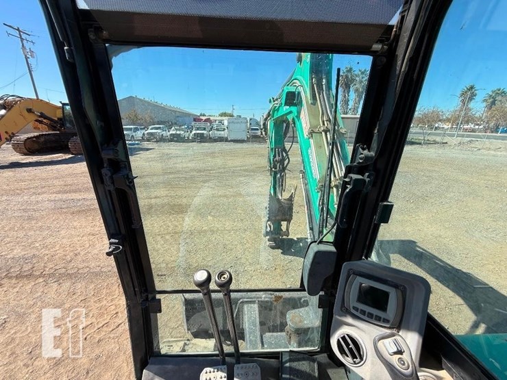 2019-jcb-85z-1-image-37