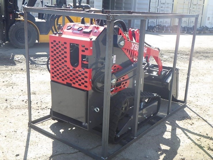 2026-agt-ysrt14-skid-steer-loader-image-3