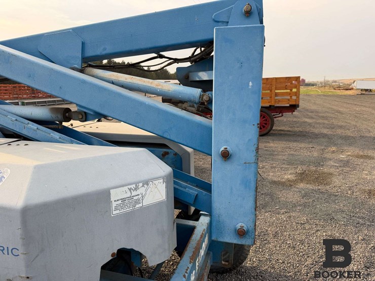 genie-z-30-boom-lift---non-running-image-12