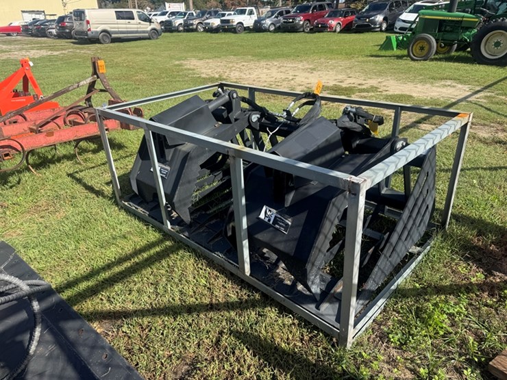 new-72"-skid-steer-rock-grapple-bucket-image-1