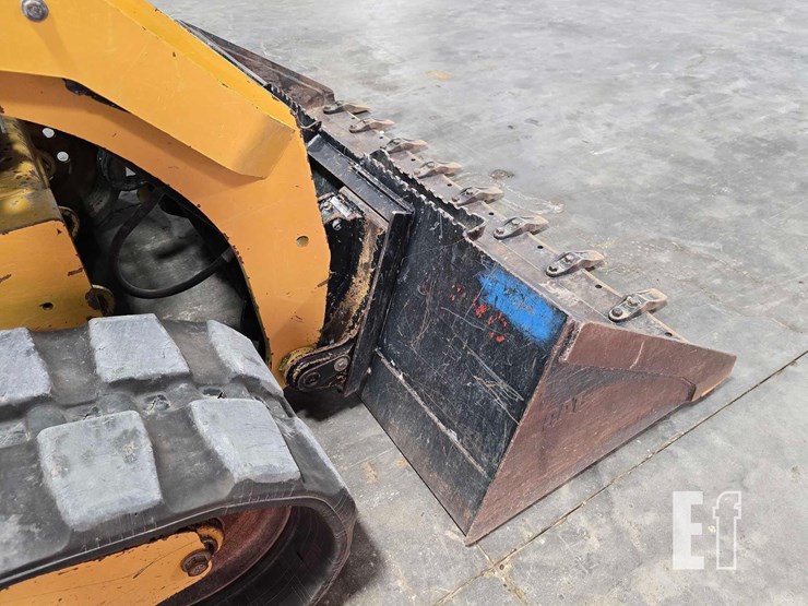 2022-caterpillar-289d3-image-11