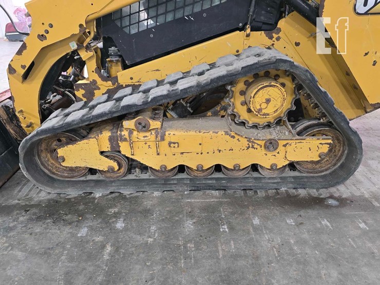 2022-caterpillar-289d3-image-25