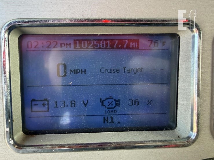 2012-mack-pinnacle-chu613-image-14