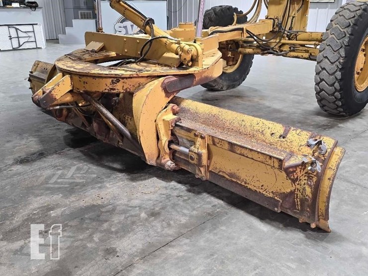 1996-caterpillar-140h-image-11