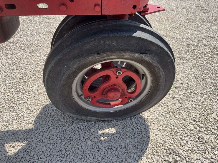 farmall-h-image-13