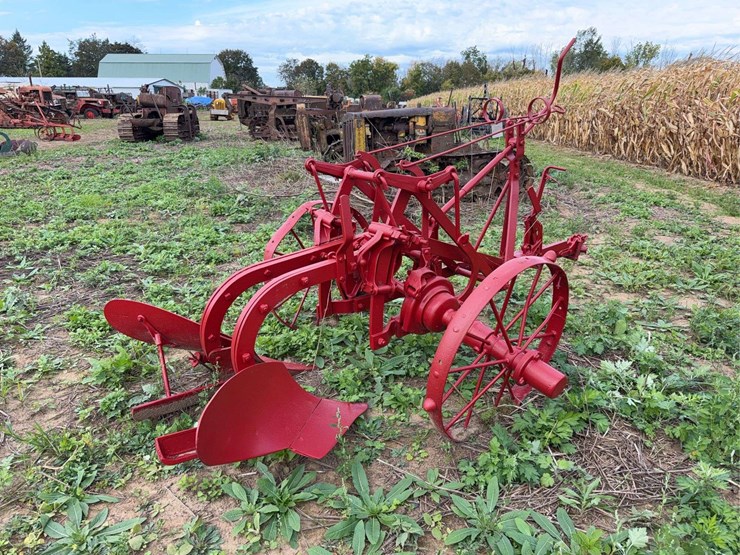 oliver-no.-21-2-way-plow-image-3