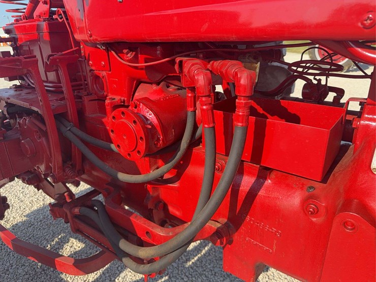 farmall-300-image-34