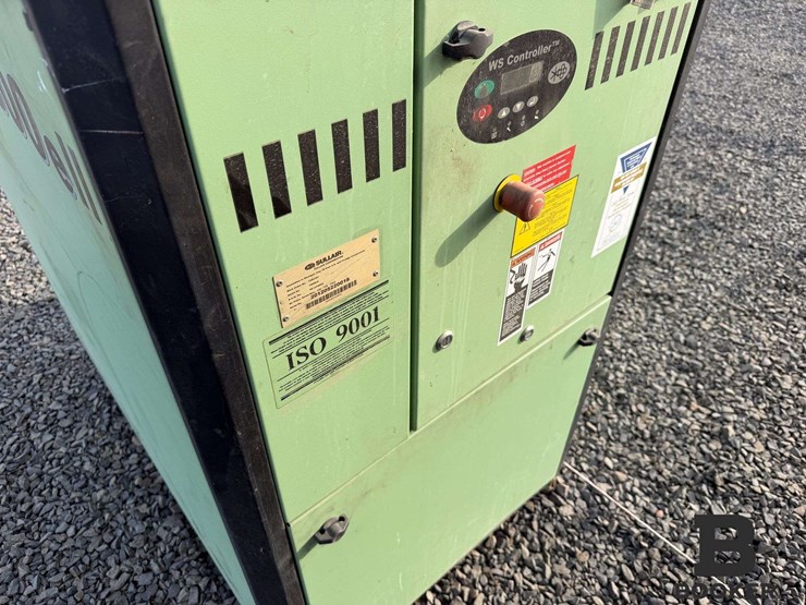 sullair-1800e-rotary-screw-air-compressor-image-7