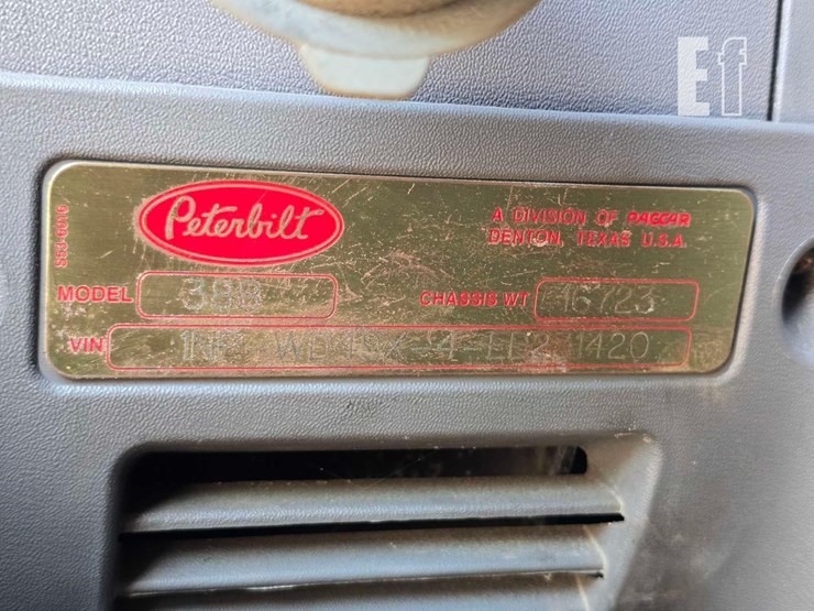 2014-peterbilt-388-image-44