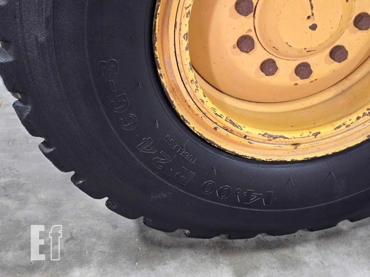 1996-caterpillar-140h-image-32