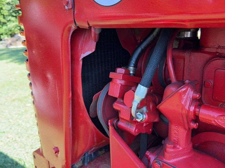 1953-farmall-super-m-image-34