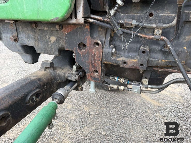 2000-john-deere-5510-tractor-image-13