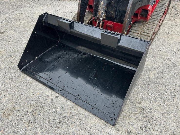 44"-gp-bucket-for-toro-dingo-image-1