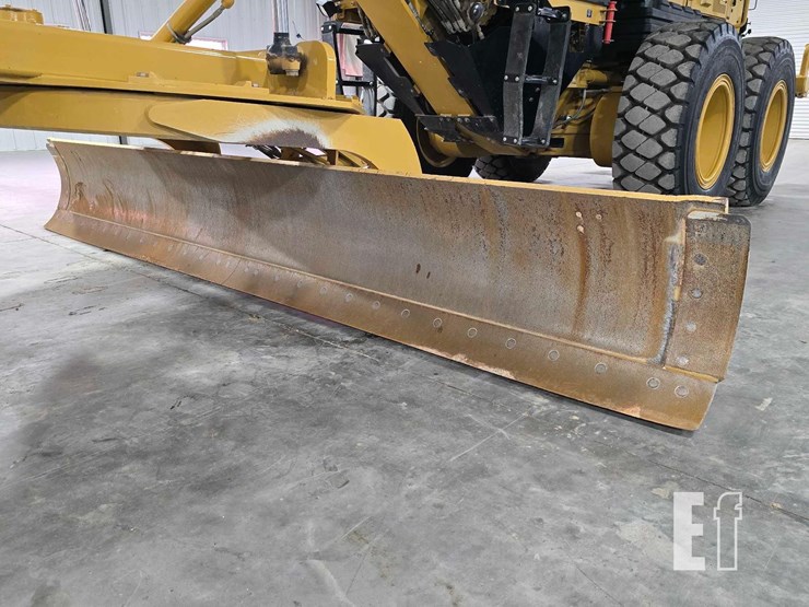 2022-caterpillar-140-image-9