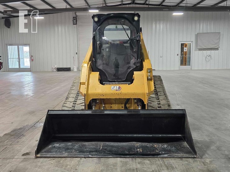 2022-caterpillar-289d3-image-7