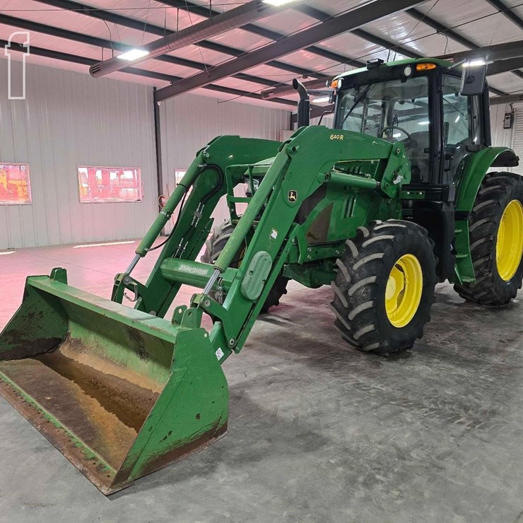 2018 JOHN DEERE 6130M