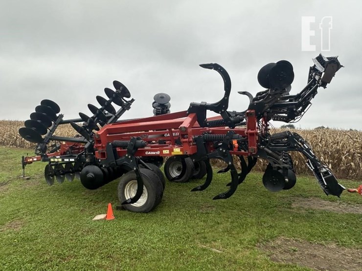 case-ih-ecolo-tiger-875-image-2