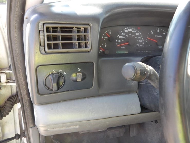 2003-ford-f450xl-flat-bed-truck-image-22